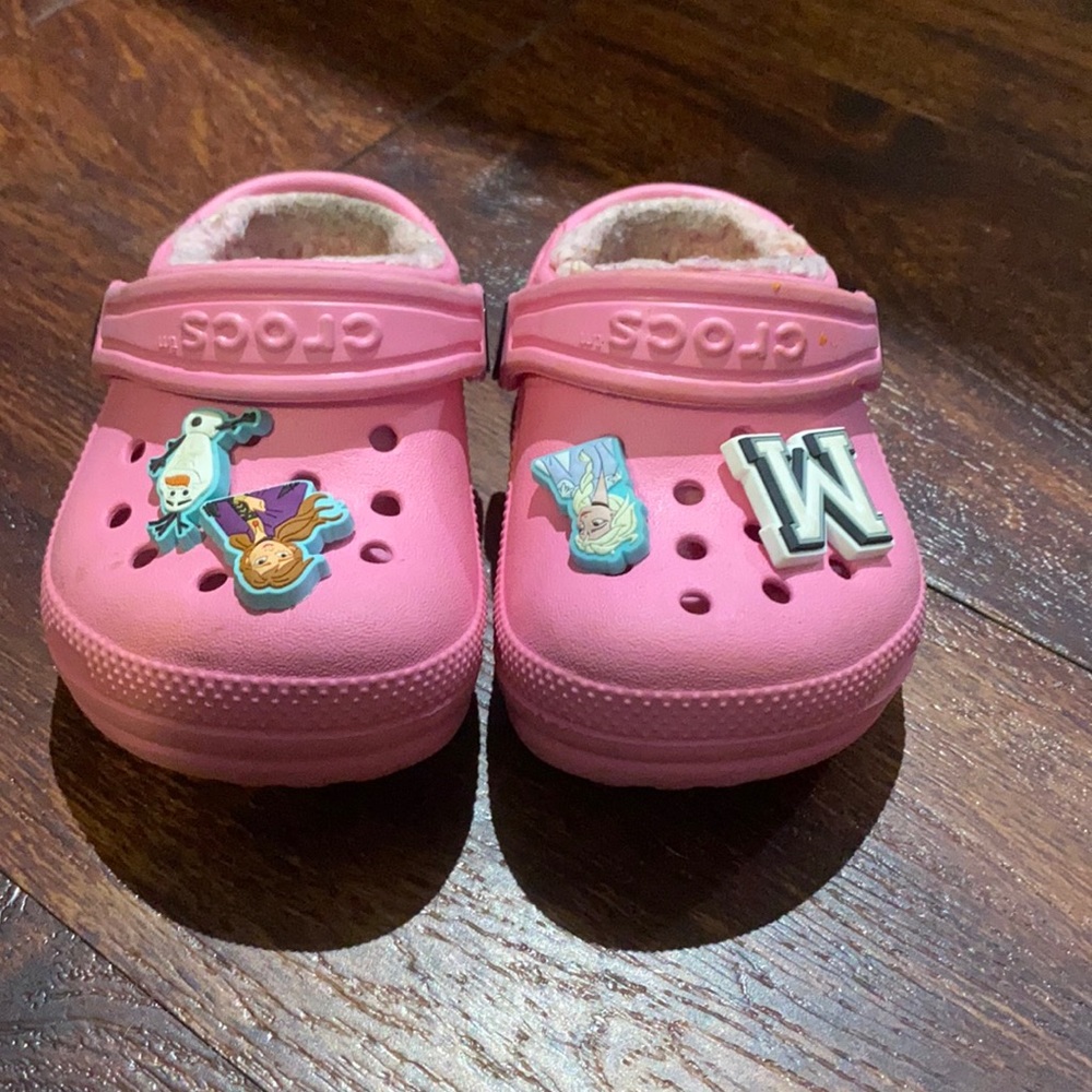 Pink toddler crocs with charms!